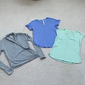 Lululemon Bundle of three Women's Casual Tops - Blue, Green, Gray Long Sleeve
